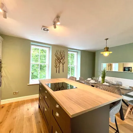 Renovated 2 Bedroom 2 Bathrooms Hope Chapel Hill Bristol