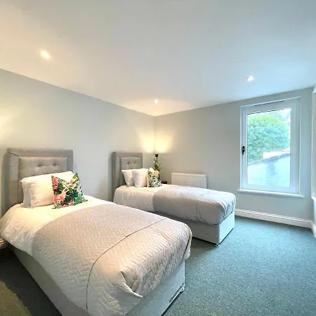 Renovated 2 Bedroom 2 Bathrooms Hope Chapel Hill Lägenhet